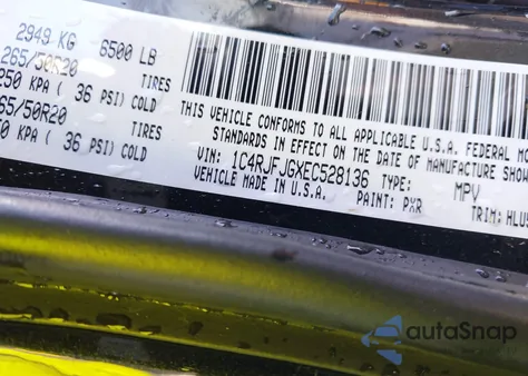 2014 Jeep Grand Cherokee Summit z USA, uszkodzony, nr VIN 1C4RJFJGXEC528136